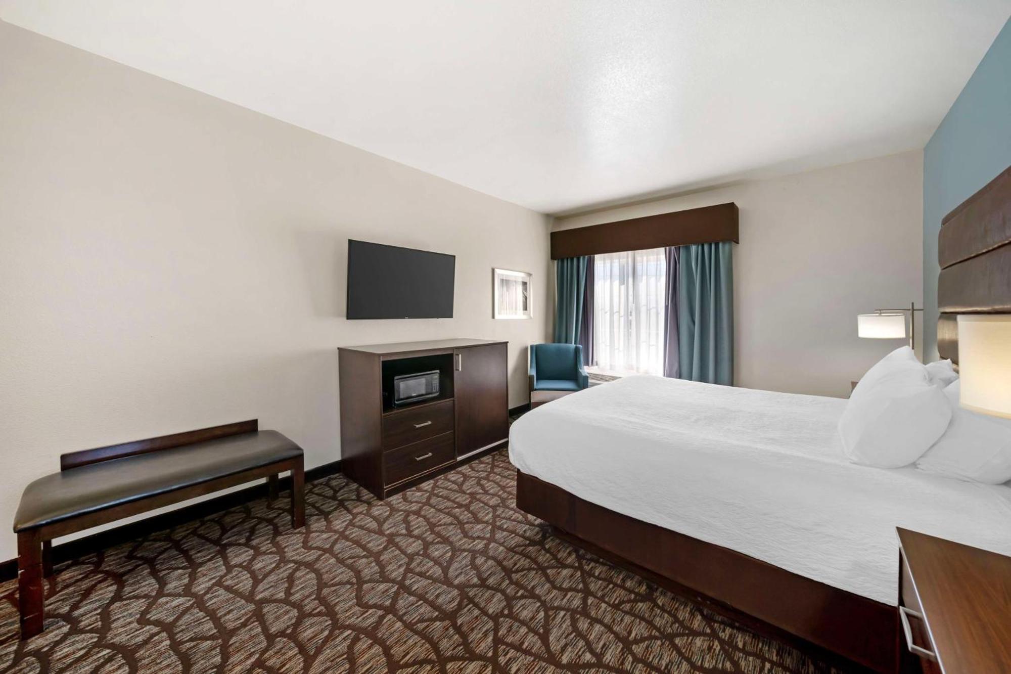 Best Western Crater Lake Highway White City/Medford Exterior photo