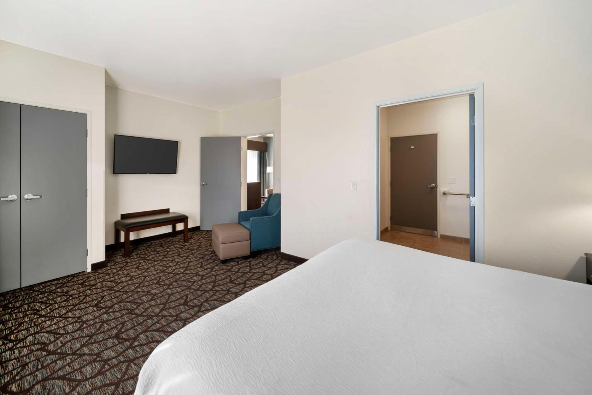 Best Western Crater Lake Highway White City/Medford Exterior photo